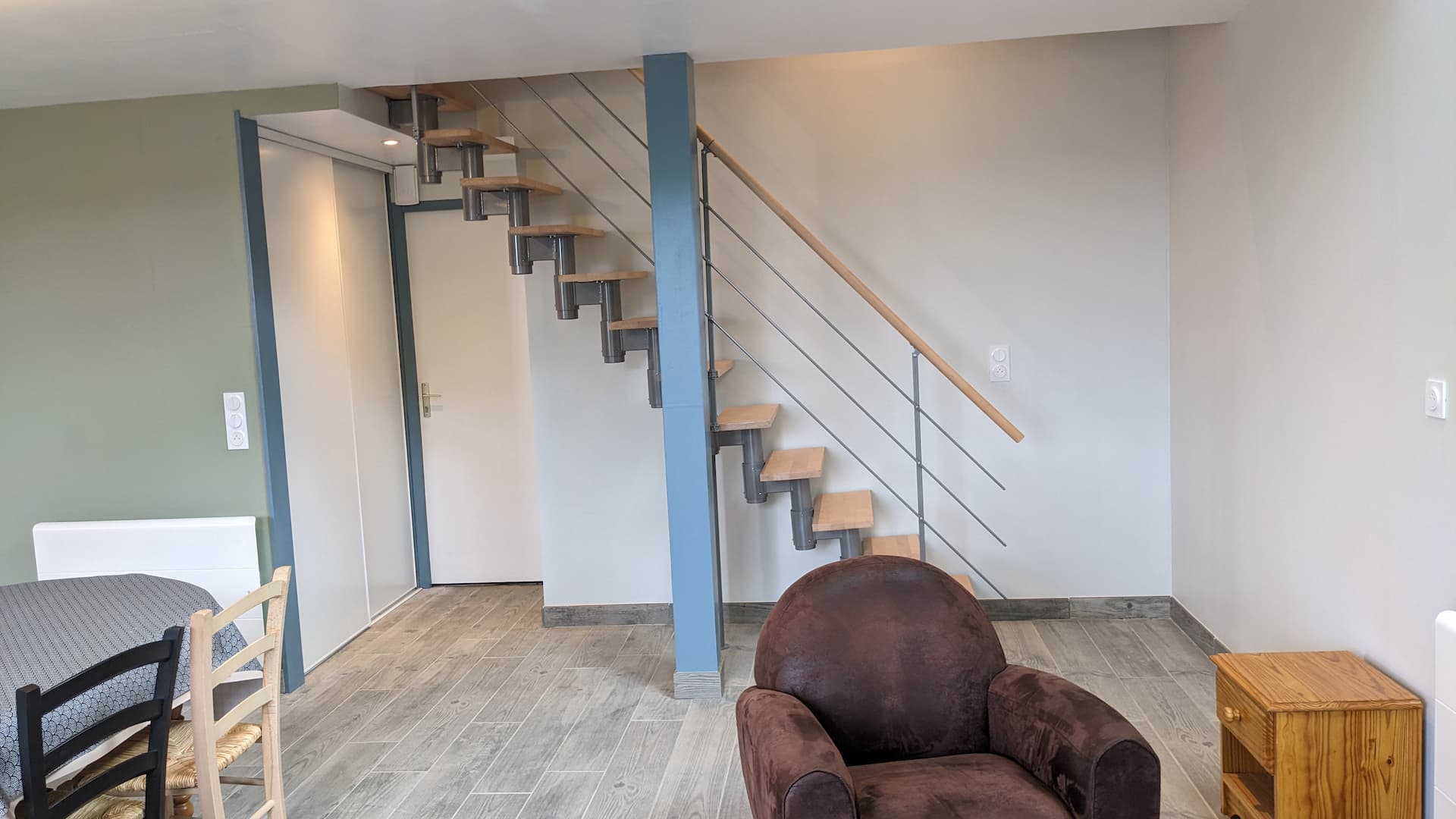 Ty Labour - Escalier
